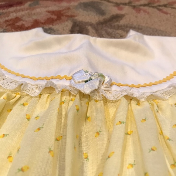 _SOLD_____TWO PIECE BABY GIRL OUTFITS - Picture 3 of 7